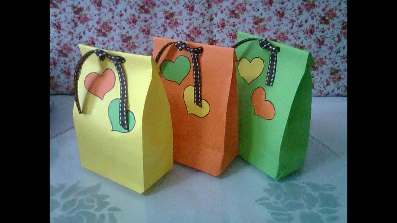 DIY #1 | Cute Paper Bags For Gift ♥