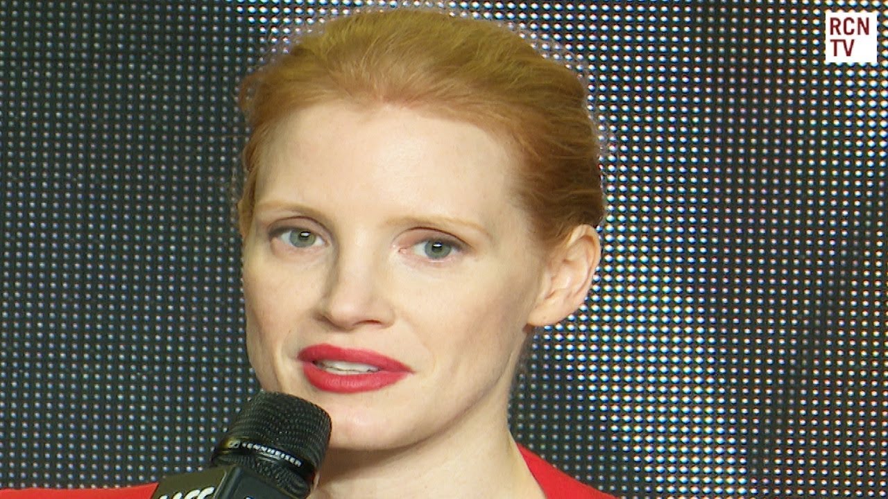 Jessica Chastain Interview Molly's Game Premiere