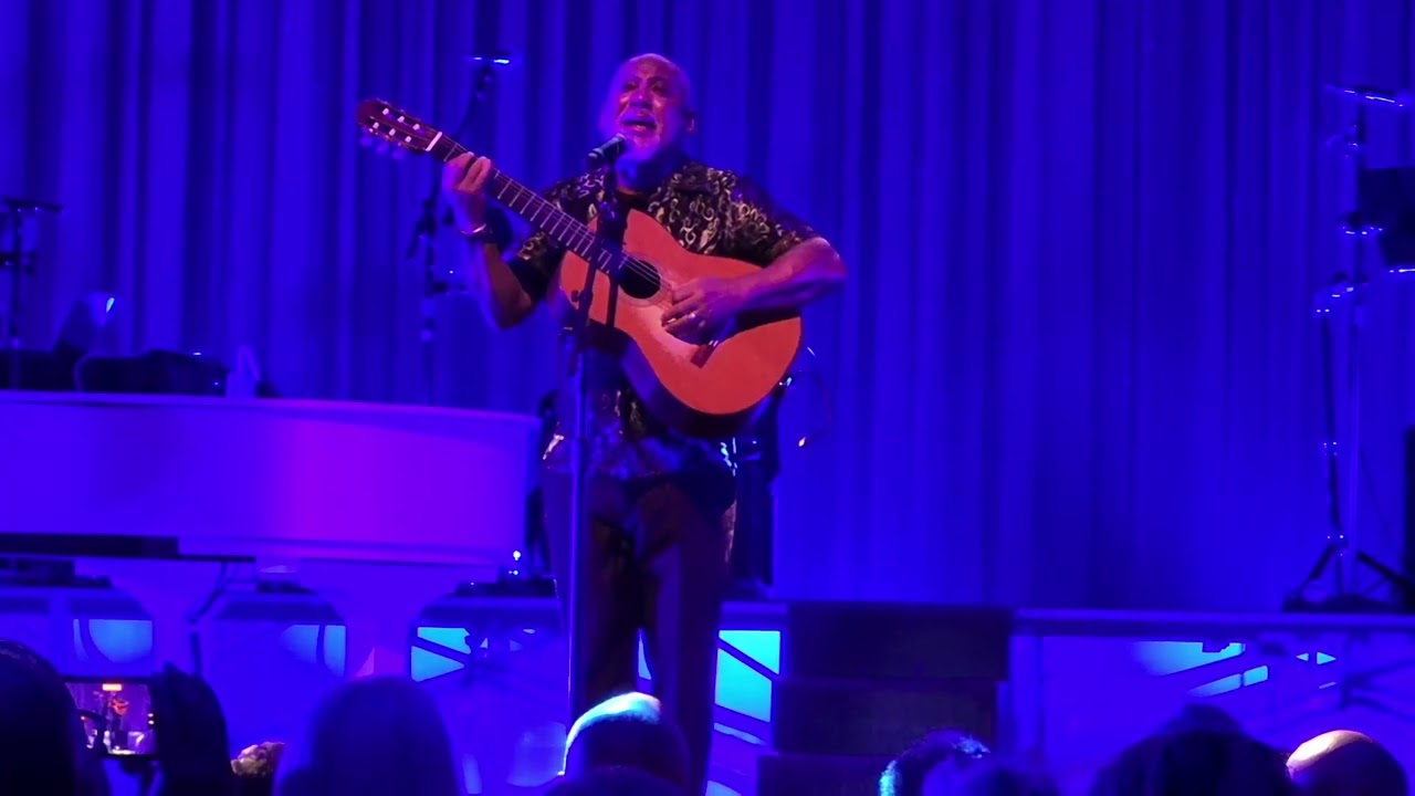 Jonathan Butler performs Oh Holy Night during the 2025 Dave Koz Christmas concert