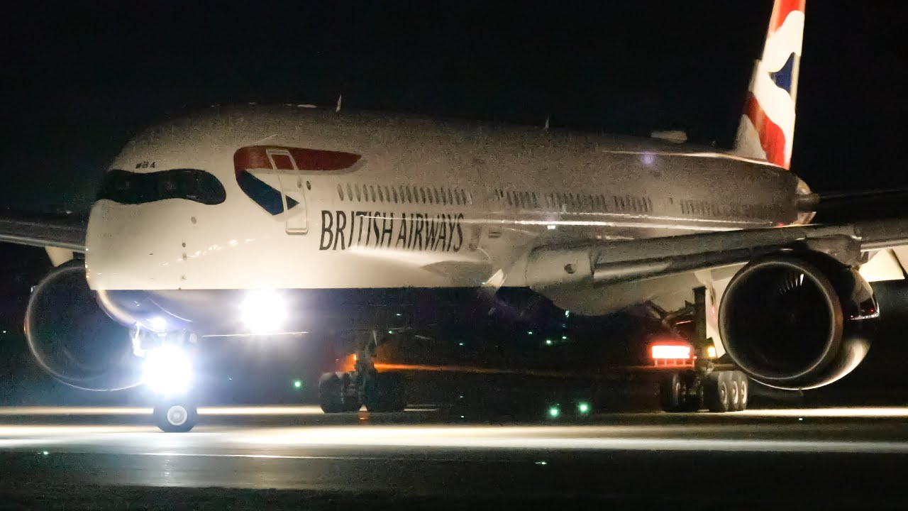British Airways, Cathay Pacific A35K and Air Canada 77W at Vancouver YVR