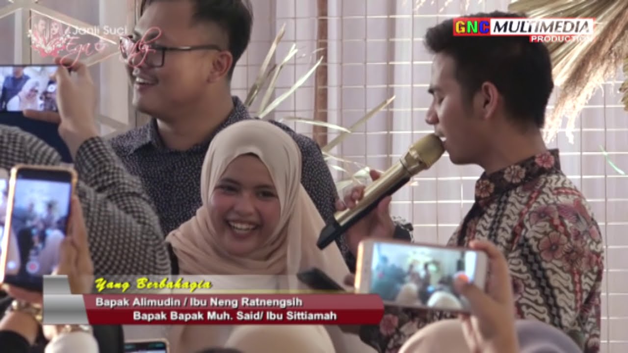 Duet nyanyi  PUTRI & RIDHO DI PERNIKAHAN EGA RAFLY