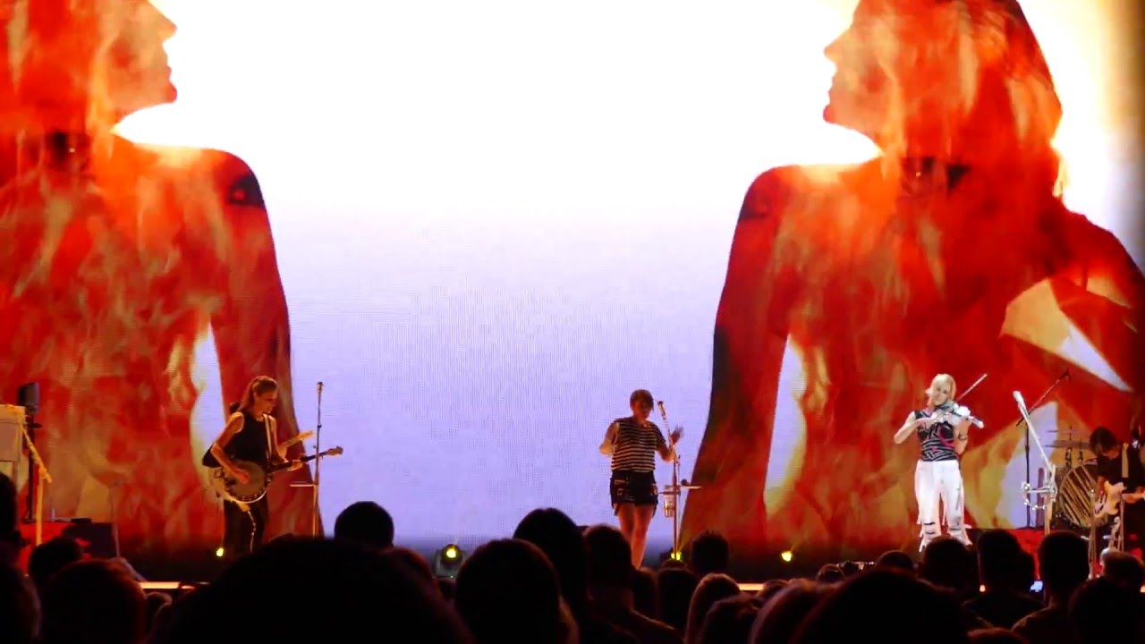 Dixie Chicks - Silent House - Live @ O2 London, HD, DCX MMXVI World Tour 01/05/2016, 1st May 2016