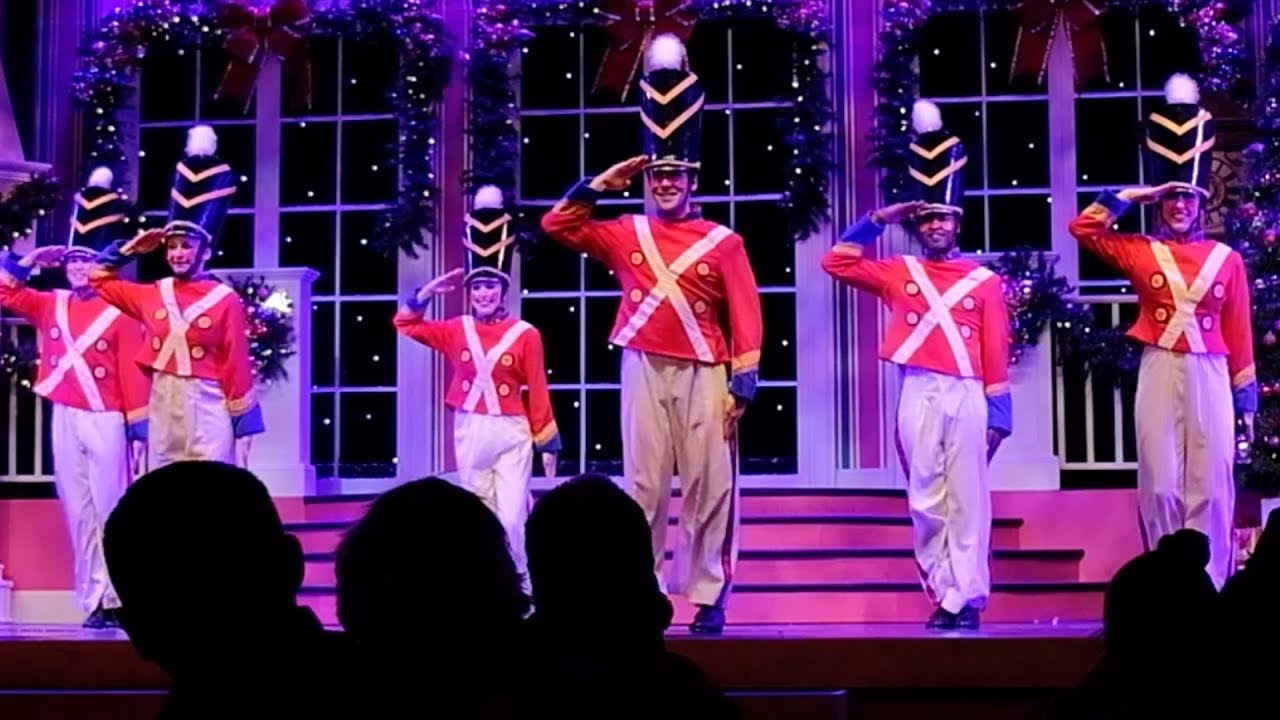 FULL Christmas Celebration stage show at Busch Gardens Tampa Christmas Town, 2017
