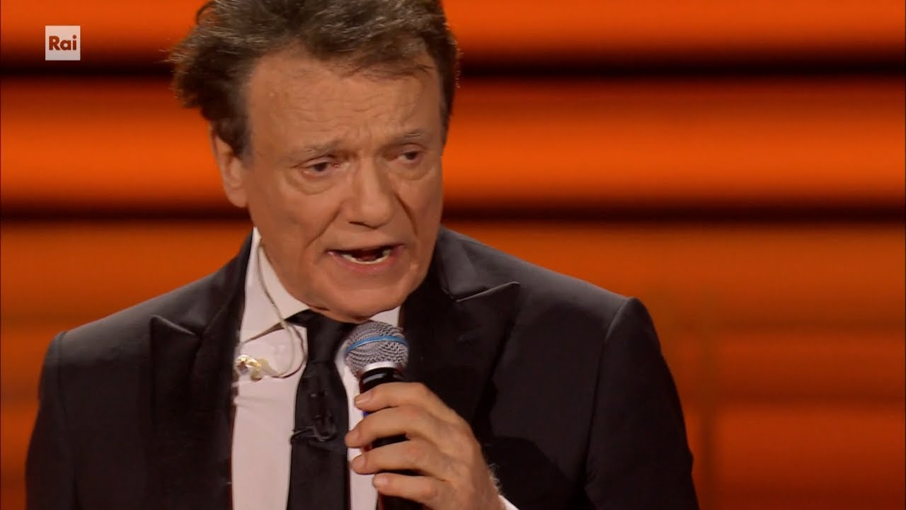 Massimo Ranieri canta 