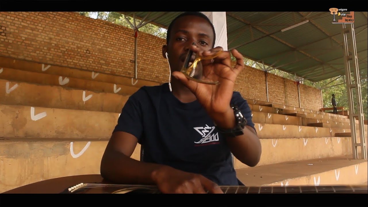 49. Twigire hamwe gukoresha Capo(kapo) kuri guitar