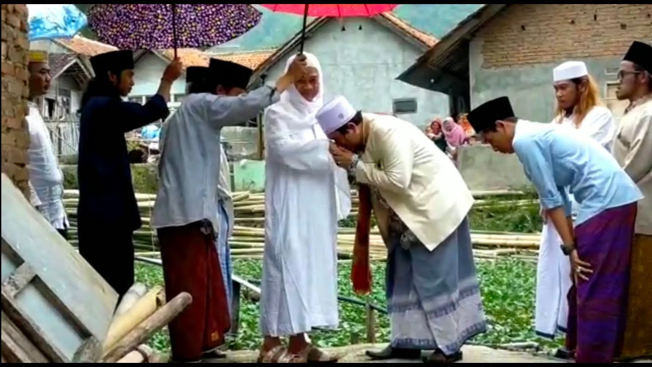 Abuya Uci datang ke Al-Futuhat Pangauban Garut sebelum beliau meninggal dunia