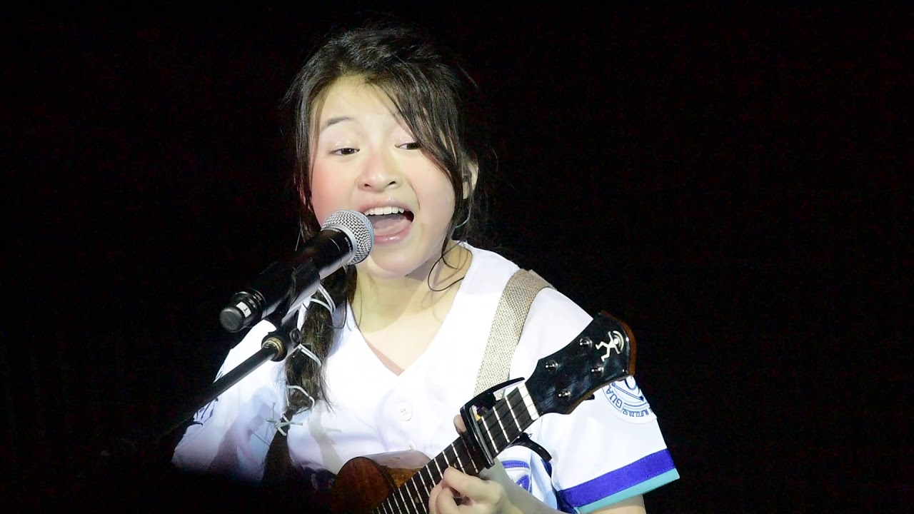 14-Sep-2019 Lamigo vs 富邦 LUNA主題日 賽後演唱 Gail Sophicha Aungkawimongkol เกล โสพิชา 心花開