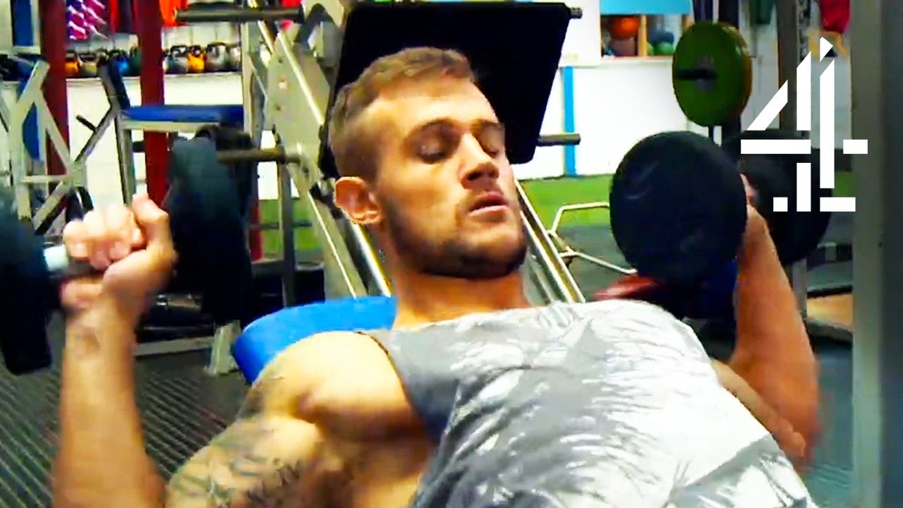 Rugby Player With Tourette's & Asperger's Has Dating Confidence Issues | The Undateables