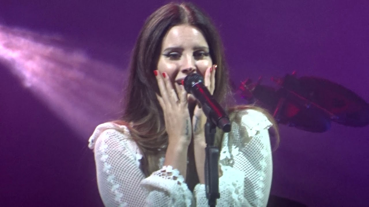 Off to the Races - Lana Del Rey @ Jones Beach
