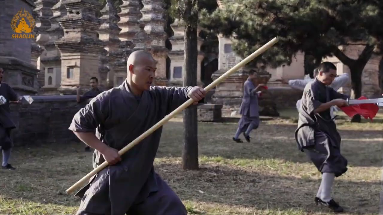 Shaolin Temple &ndash; Collective Weapon Display | Precision in Steel