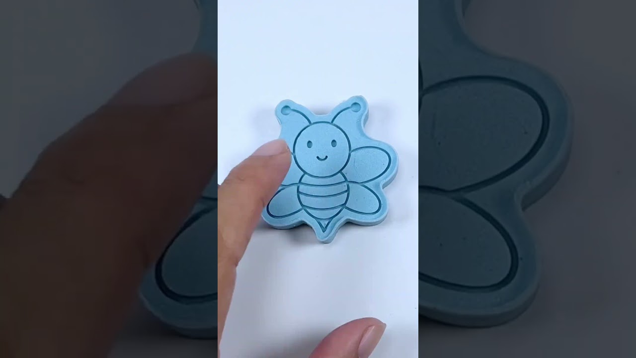 Very Satisfying Animals Mold #A85 #satisfying #kineticsand #sand #mold #shape