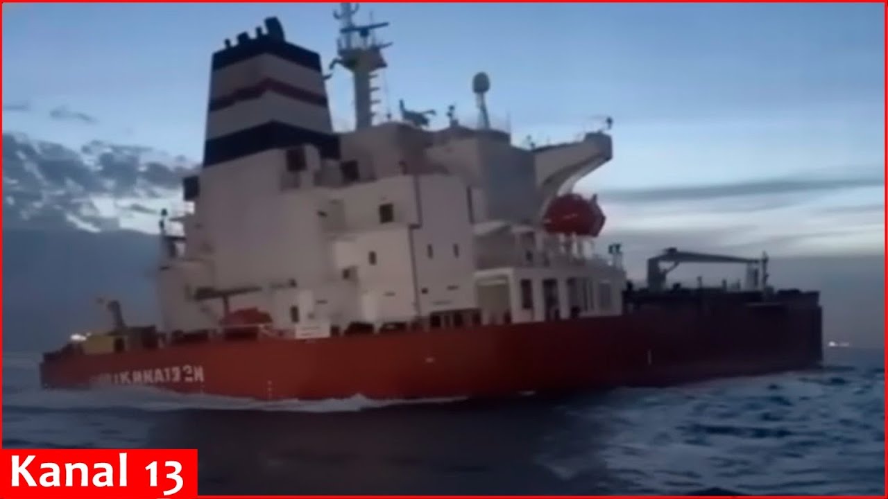 Еще одно судно с российской нефтью начало тонуть у берегов Сенегала после атаки беспилотников