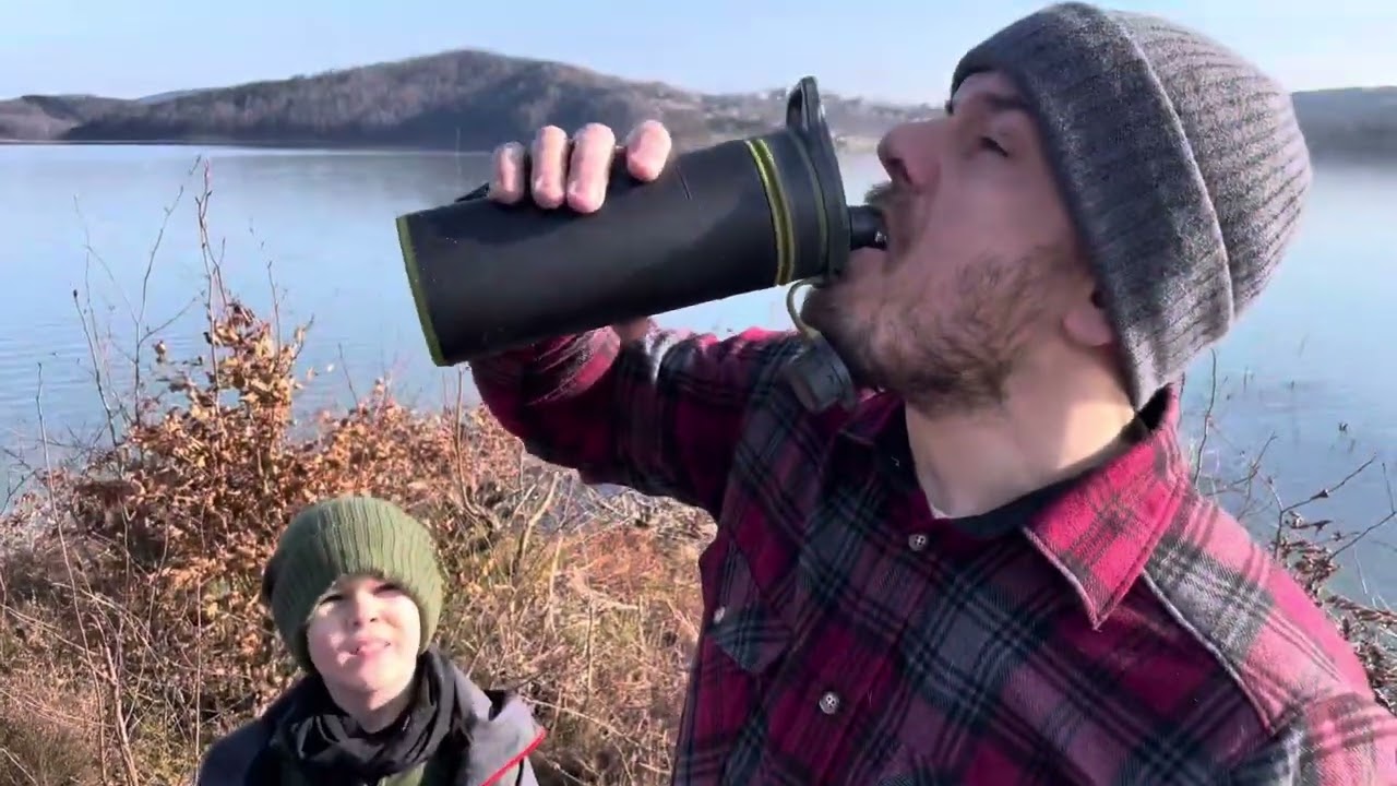 Biwak z Przyjaciółmi. Test filra GRAYL, schronienie survivalowe Jerven Bag, kuchnia Agi, łyżka Jaśka