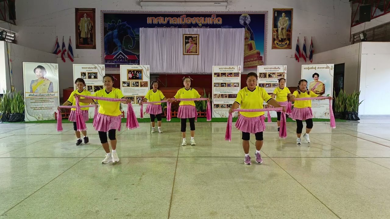 การออกกำลังกายด้วยภูมิปัญญาท้องถิ่นของ
