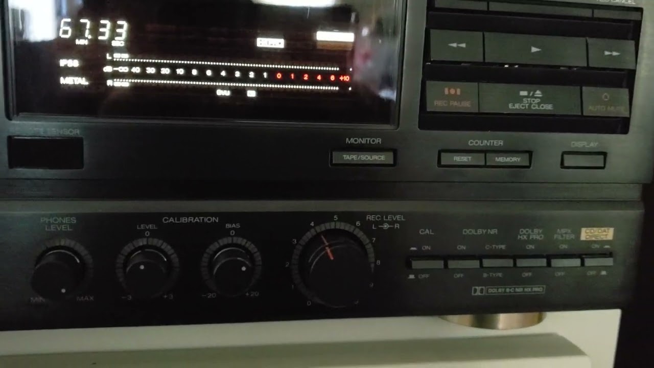 A&D Akai GX75 or GXZ7100 Hi End cassette deck