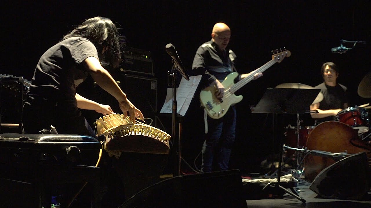 Michiyo Yagi Trio (Ingebrigt Håker Flaten & Tamaya Honda) @ Jazzhouse, CPH (7th of December, 2016)