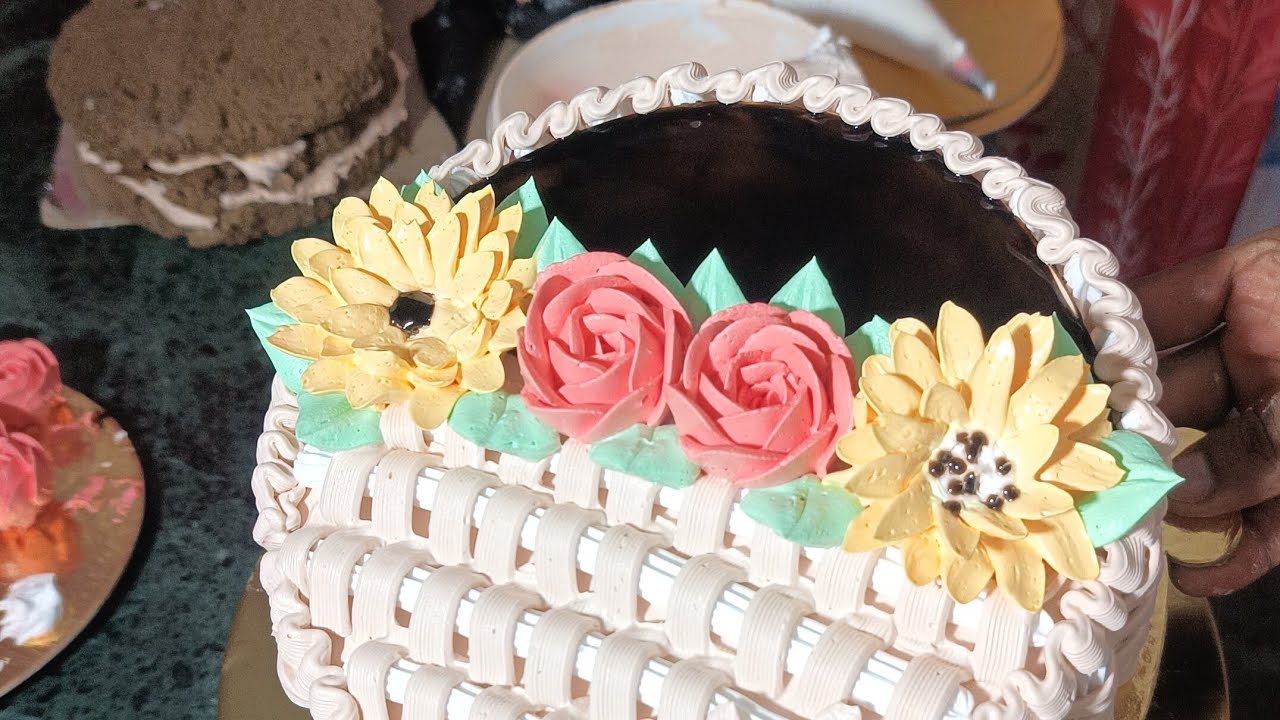 Basket design chocolate cake kaise banate hain 