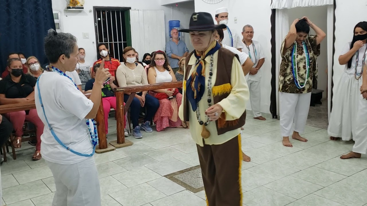 Gira de Umbanda - Incorporação de Boiadeiros