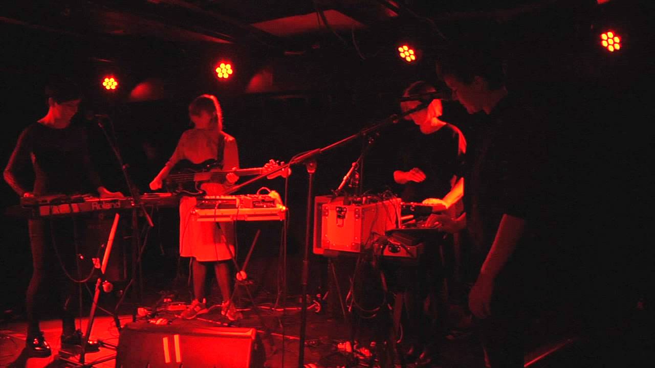 KVINDEBANDET LIVE - 