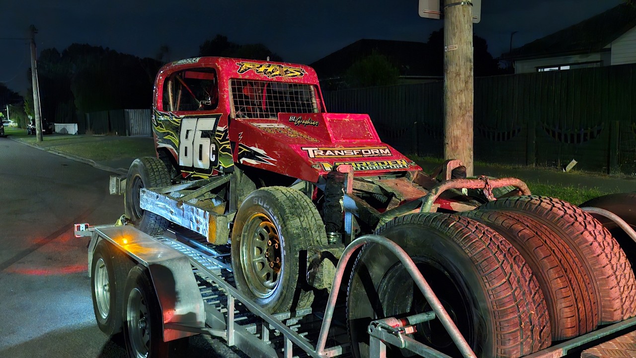 Woodford Glen South island modifieds | Stockcars group 1 | Race 3 | 86c Rhys Marsden