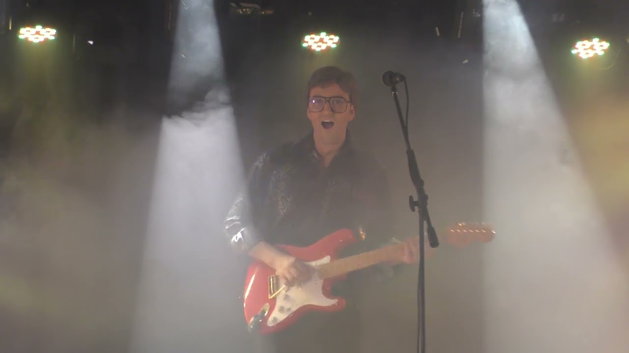 Shadowing Hank. 34 F.B.I. Scarborough Gala 19 June 2022 Featuring Justin Daish