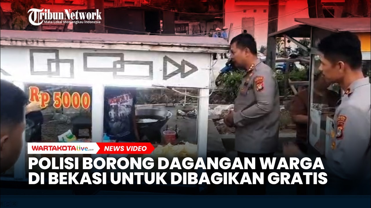 Polisi Borong Dagangan Warga di Bekasi untuk Dibagikan Gratis