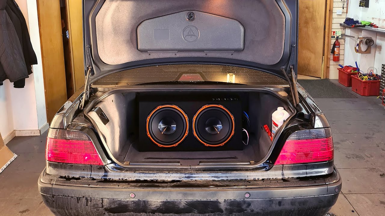 BMW 7 Series E38 Audio Upgrade Edge Street Twin 12