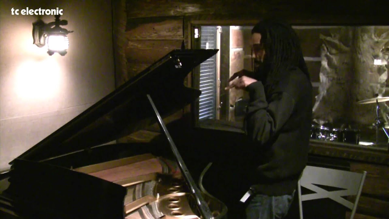 Manhattan Center tour - Darren Moore on miking pianos