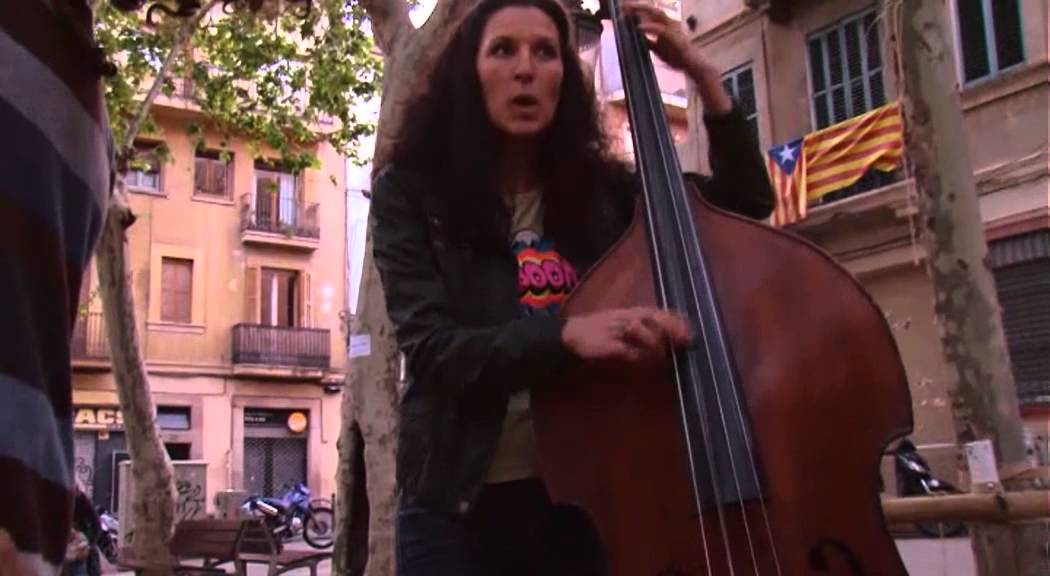 I wanna be like you (Jungle Book) live at Plaça Rovira, Barcelona