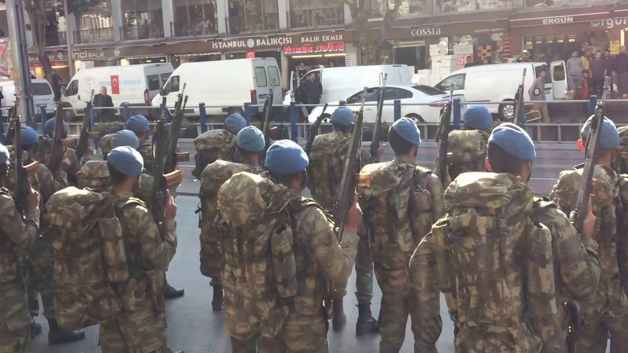 Kayseri Komandoları Kent Merkezini İnletti