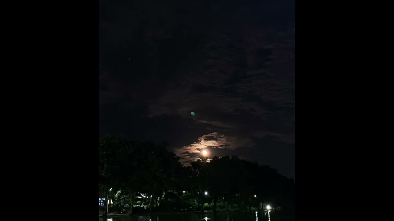 ดวงจันทร์ในดวงใจ - แจ่มจันทร์🌻🌕