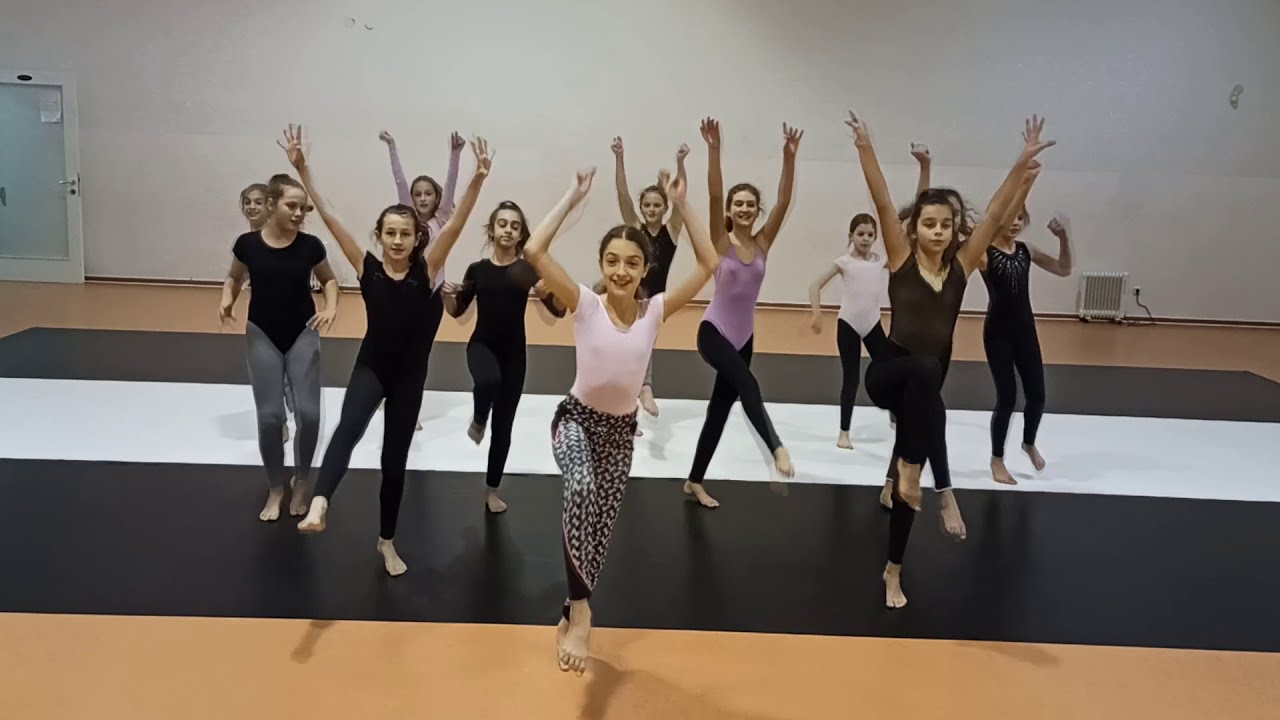 VIDEO ČESTITKA Viši razredi OŠ 2020