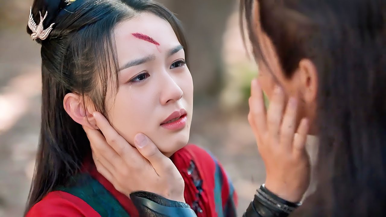 灰姑娘夢到王爺神力消盡從夢中驚醒，下一秒王爺立馬抱緊她#drama #甜宠 #古装