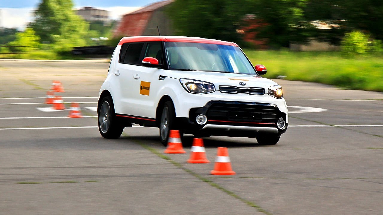 KIA Soul GT: Лосиный тест. Торможение. Крены