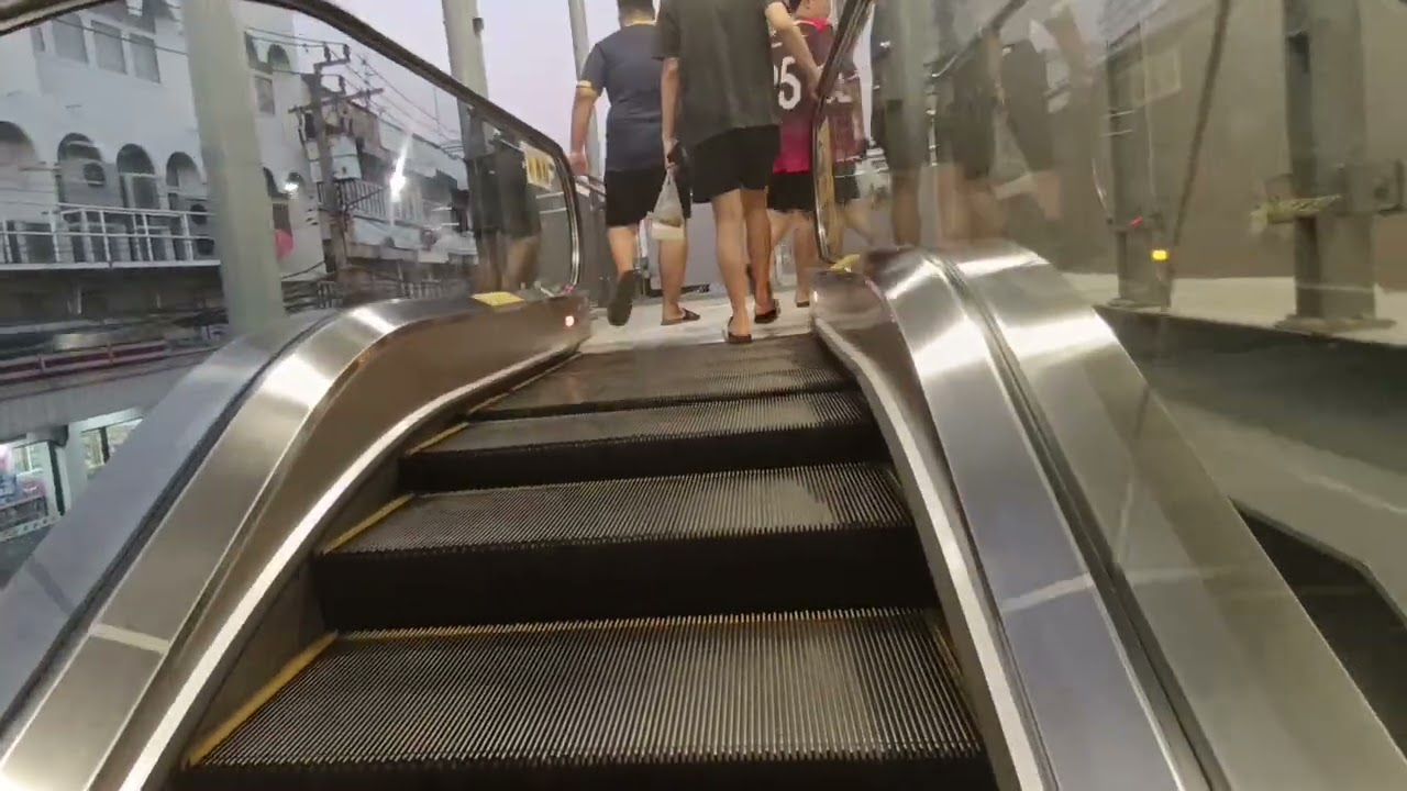 Otis Escalators Mrt Svc Yellow Trains