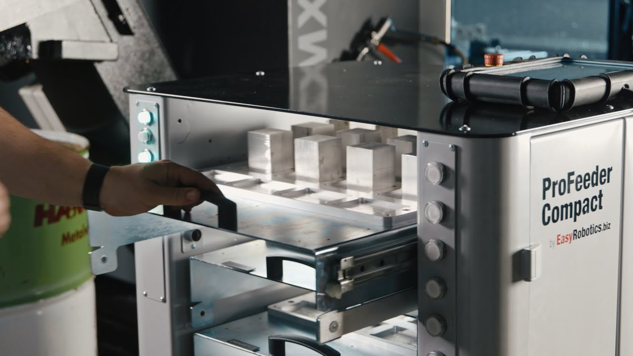 ProCobots ProFeeder Compact