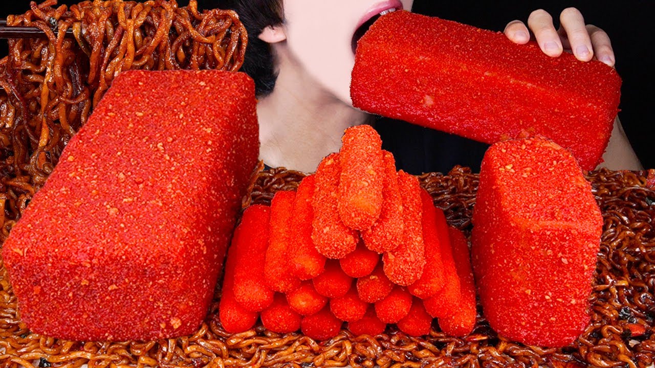 ASMR CHEESY HOT CHEETOS SAUSAGE SPAM BLACK BEAN NOODLES CHEESE STICKS COOKING MUKBANG먹방EATING SOUNDS
