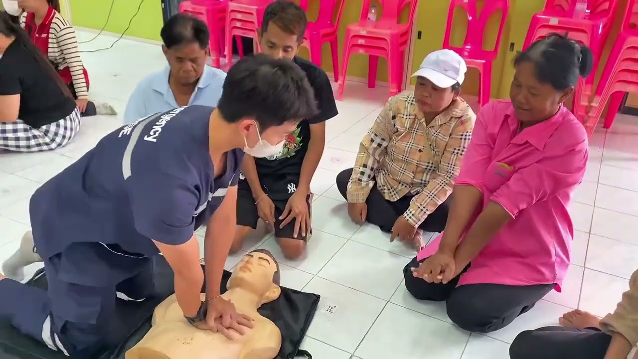 จัดกิจกรรม ฝึกทำ CPR ขั้นพื้นฐาน ประจำปีงบประมาณ 2568