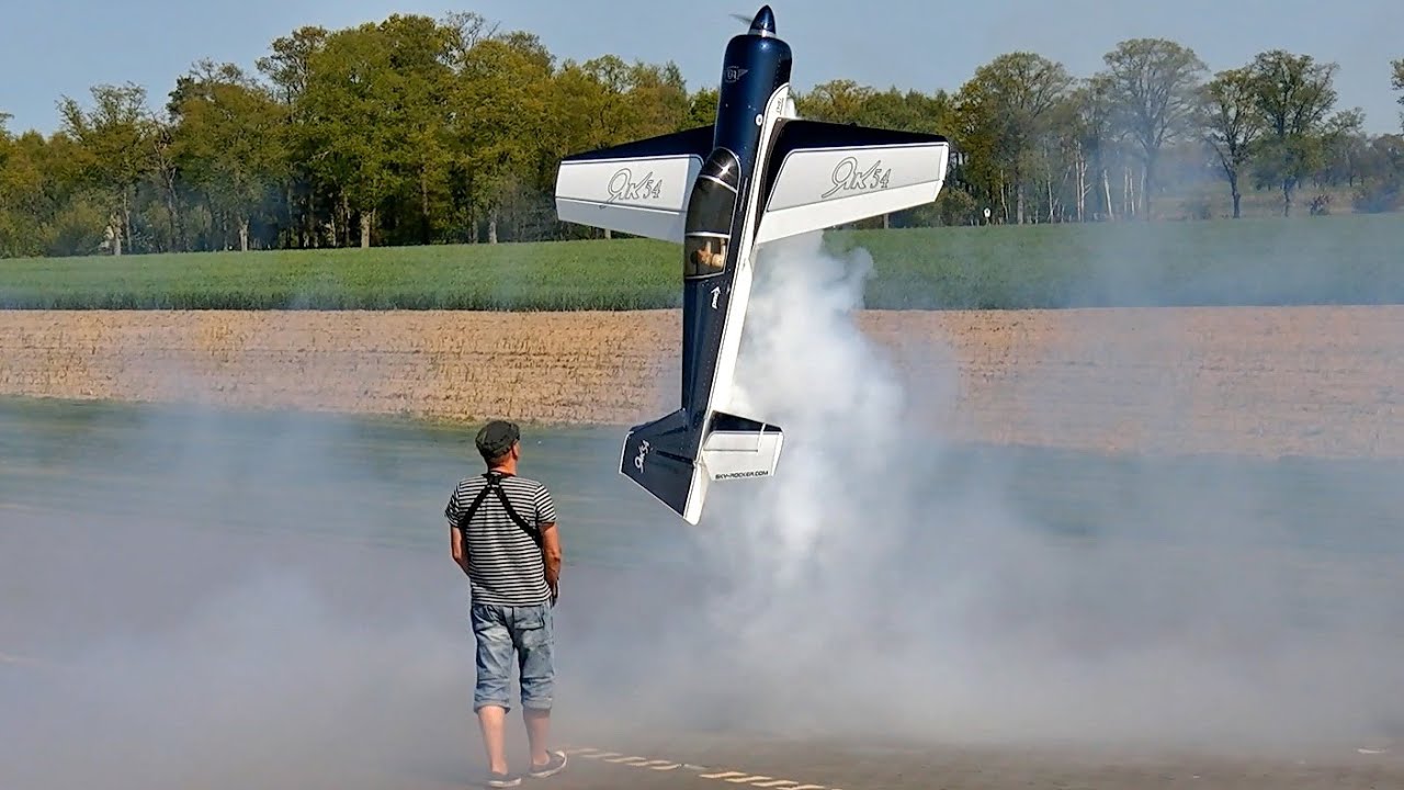 HUGE RC YAK-54 MODEL AIRPLANE 3D AEROBATICS FLIGHT DEMONSTRATION / Bölsdorf Germany 2016