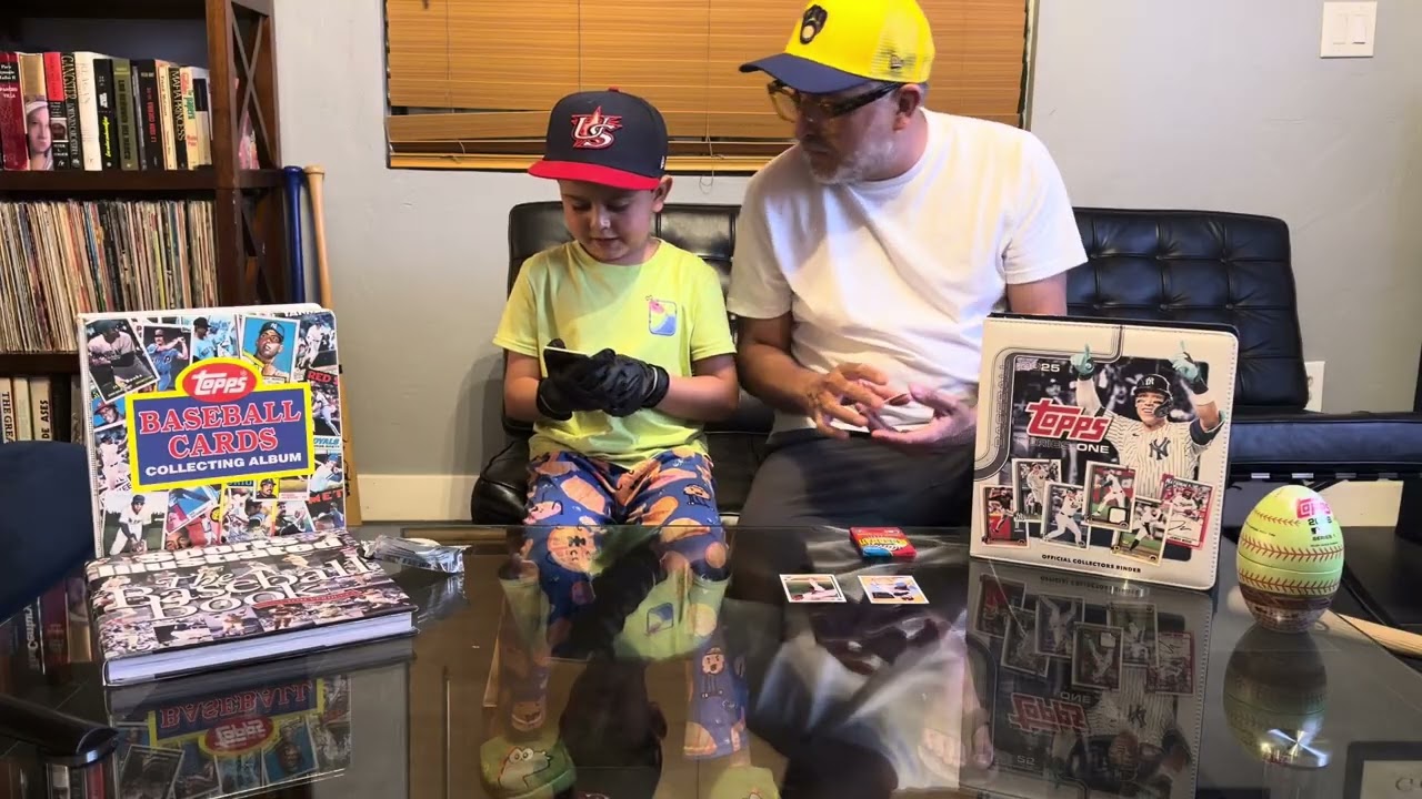 Ripping a 1993 Donruss and an 1991 Uper Deck 