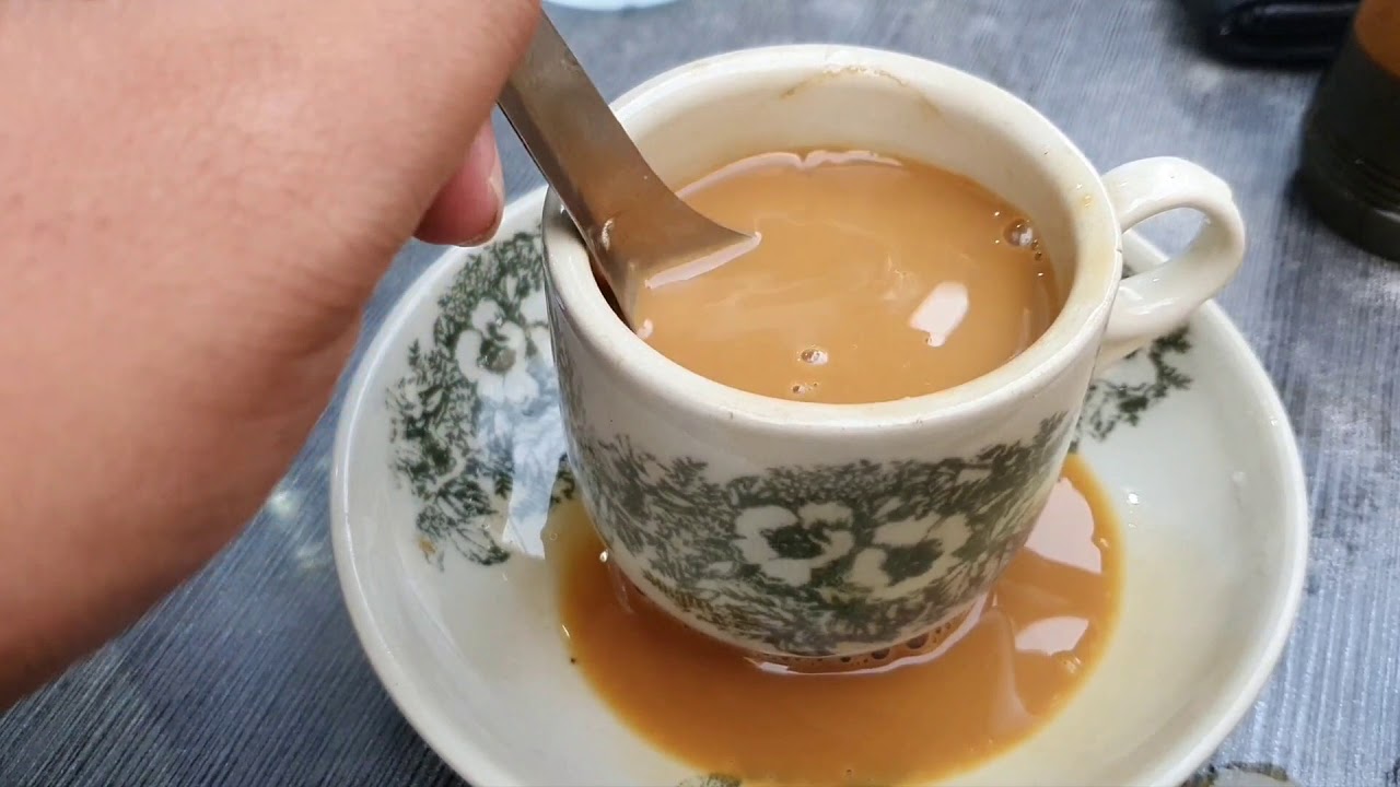 Warung kopi Legendaris Pontianak.... Kopi A Siang... sang MAESTRO Kopi Pontianak