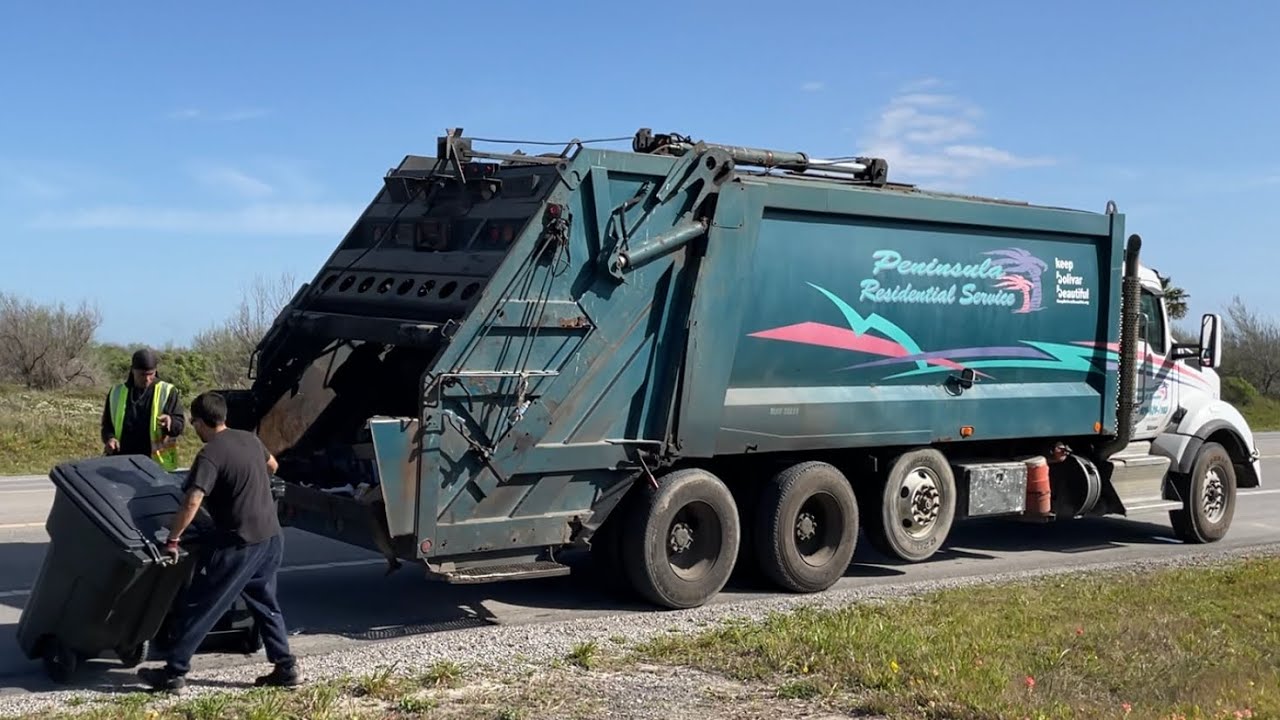 Huge Kenworth Heil PowerTrak Garbage Truck on the Peninsula!