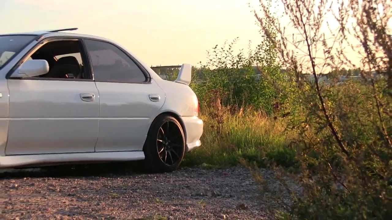 Subaru Impreza GC8