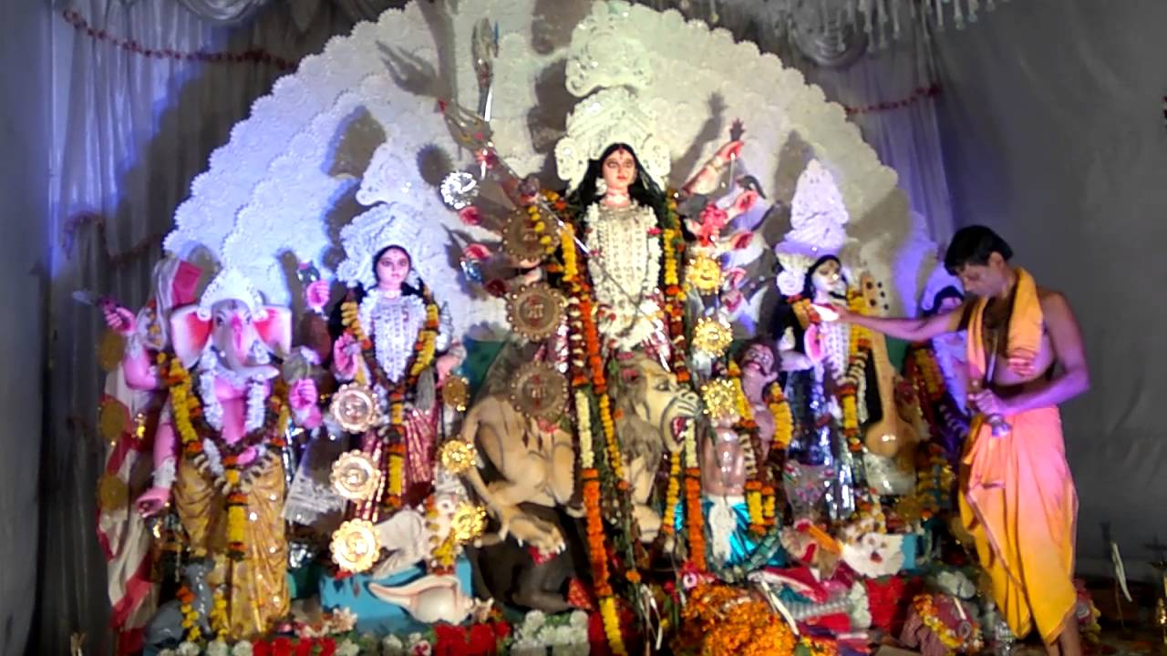 Durga Puja 2016 Navami Morning Arati