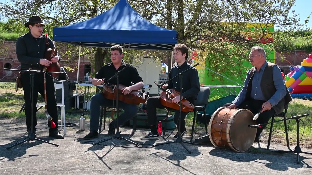 Mérges banda 2025 Komáromi Napok 2025 április 27.