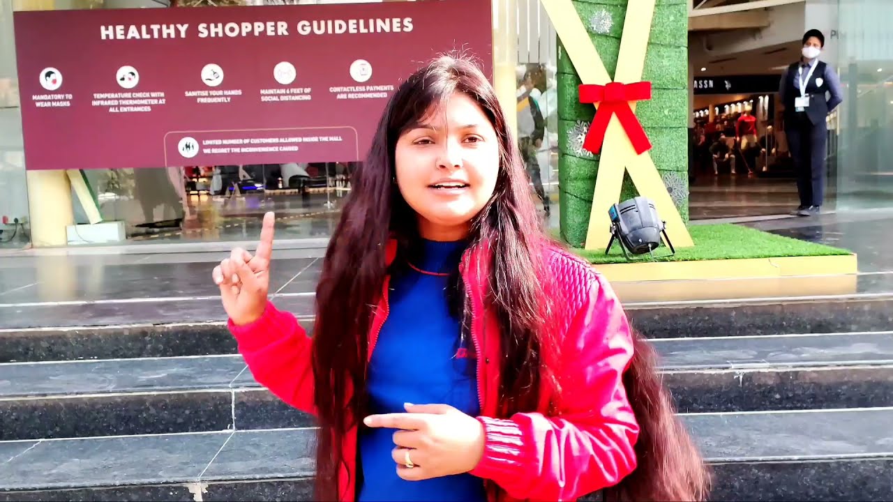 Phoenix Mall Vlog || Bareilly Mall Trip || New Christmas Decoration