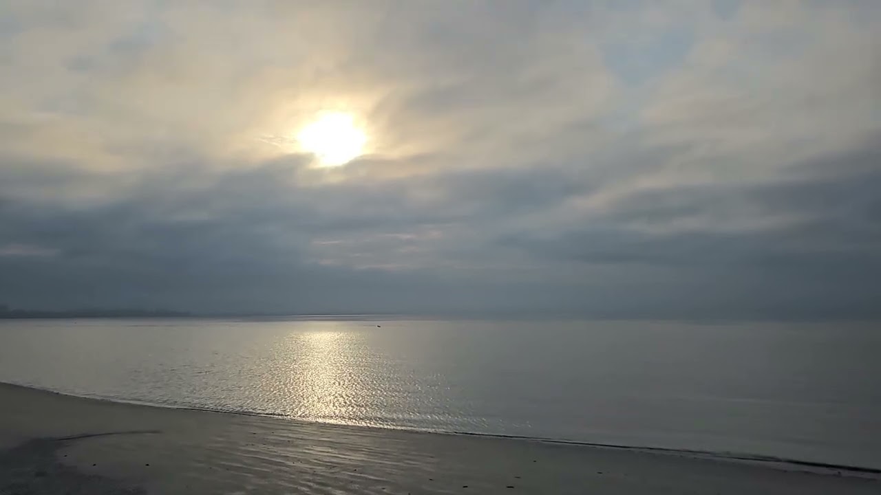 ##overcast #beach #asmrsounds #oceanasmr