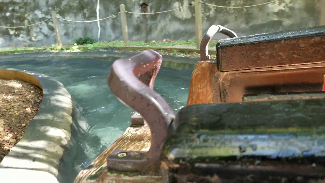 Daredevil falls at Dollywood park.