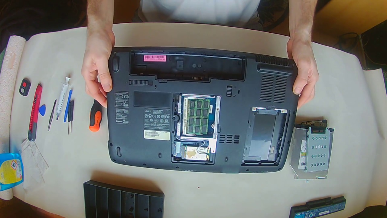Disassembly cleaning  Acer Aspire 5737 z Part 1 - Remove covers, battery, hard disc, DVD, keyboard