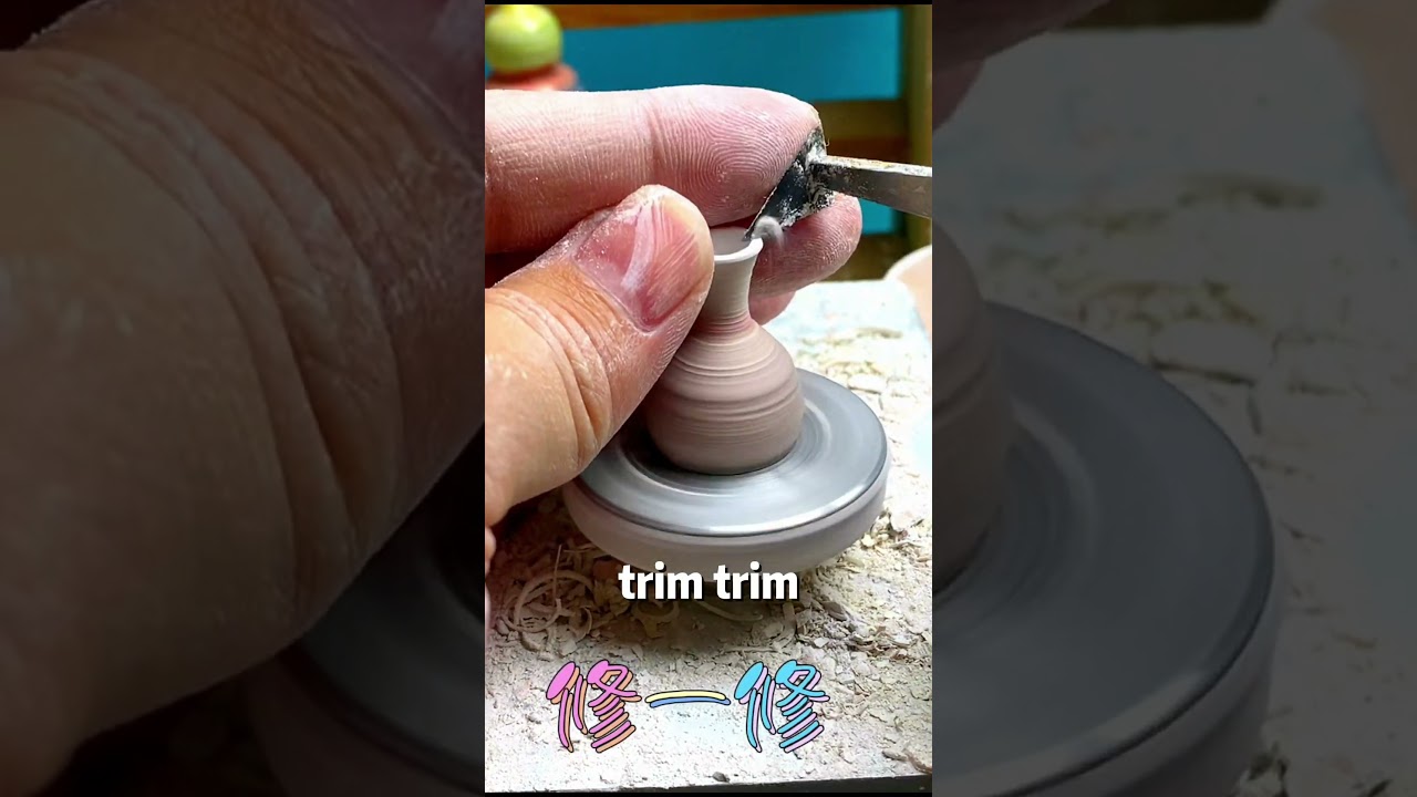 【指尖陶藝】六彩花瓶🖌️I'm a tiny but complicated vase. And you?| 小江陶藝 #shorts #clay #handicraft #miniature #治愈
